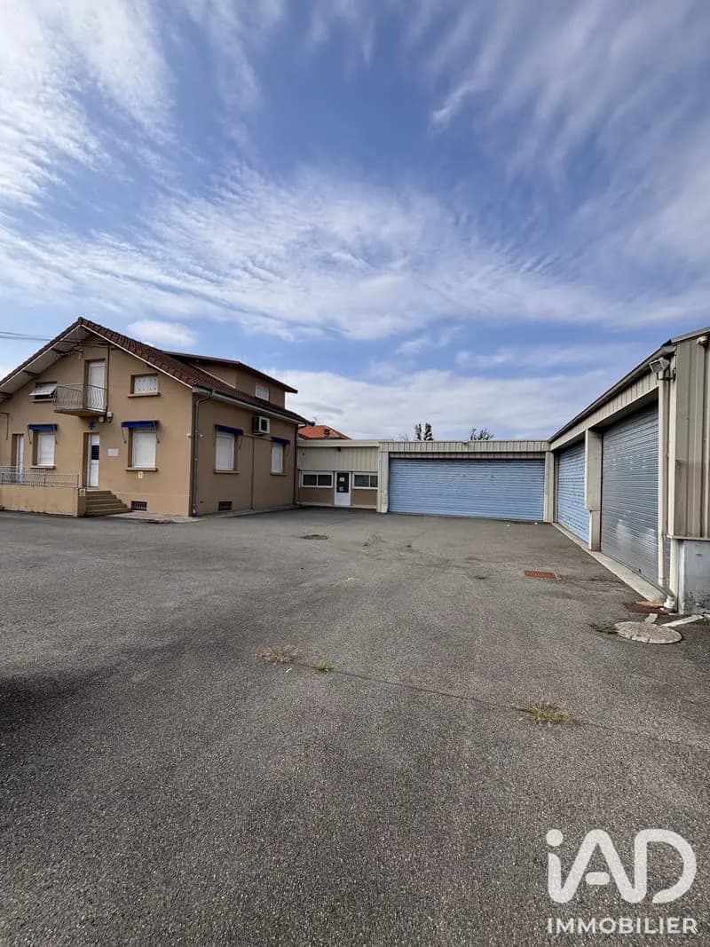 Immeuble 557 m² - Photo 1
