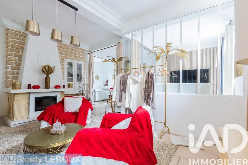 Immeuble 550 m² - Photo 1