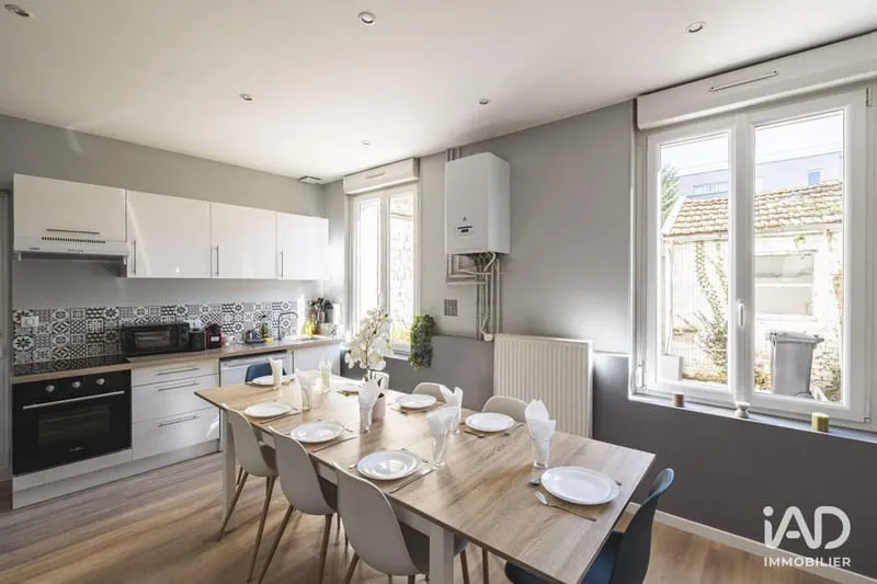 Immeuble de rapport 7 pièces 137 m² - Photo 1