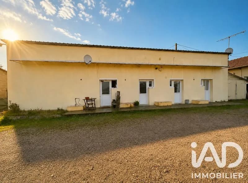 Immeuble 122 m² - Photo 1