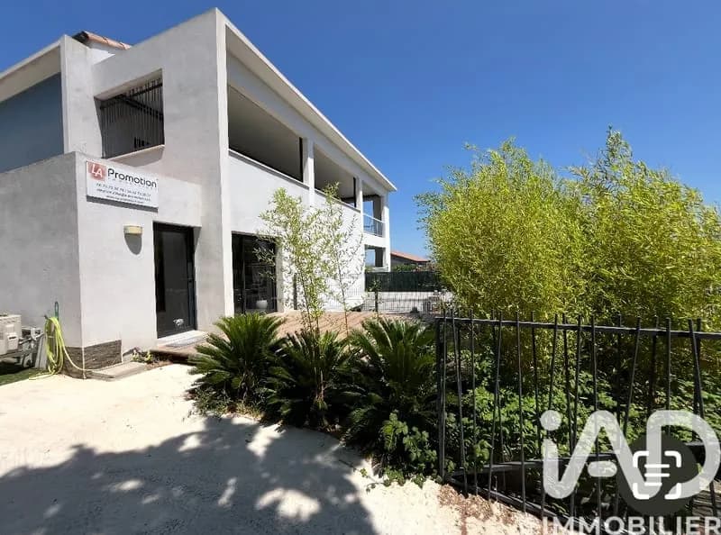 Immeuble 53 m² - Photo 1