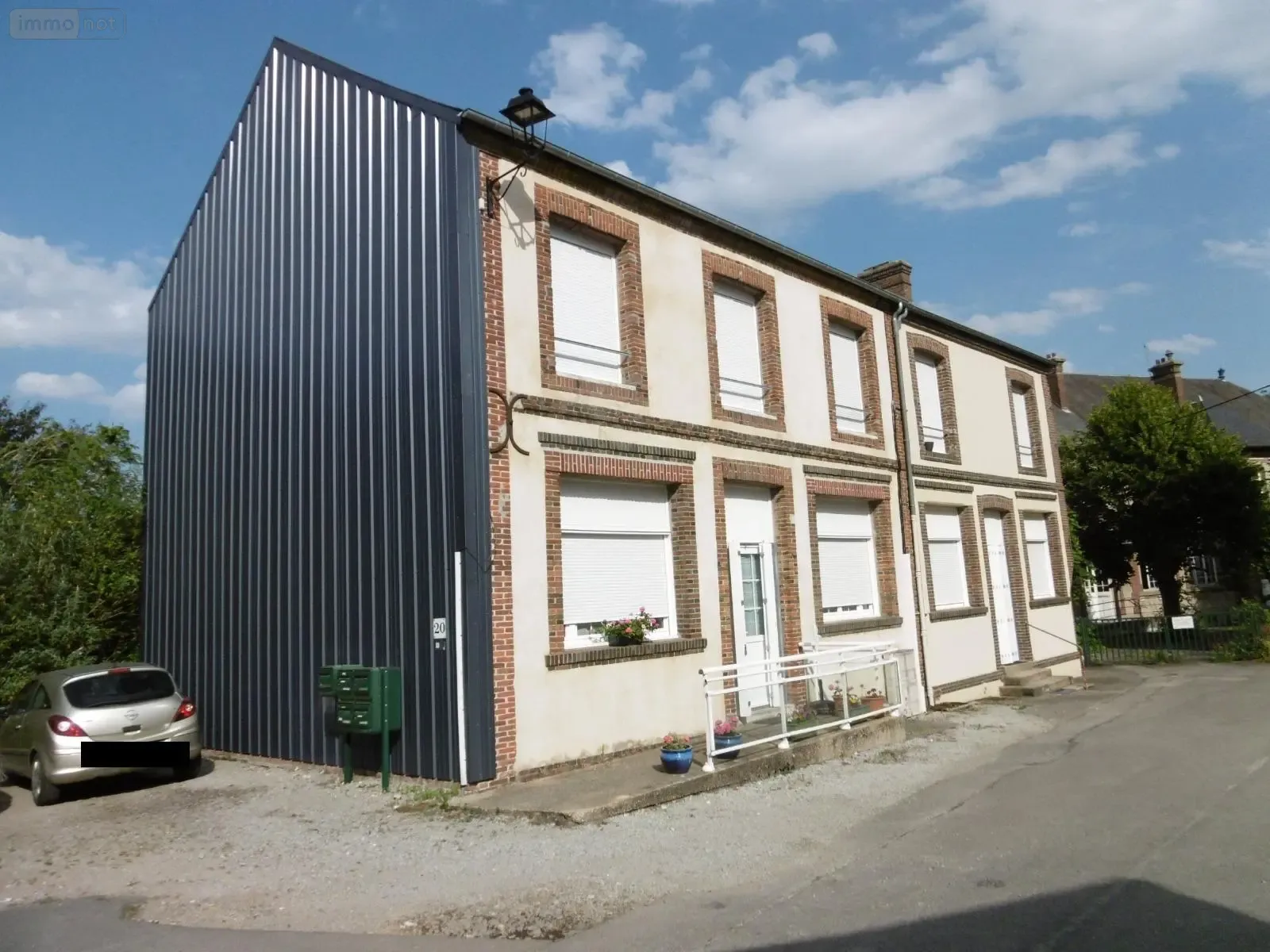 Immeuble de rapport 12 pièces 235 m² - Photo 1