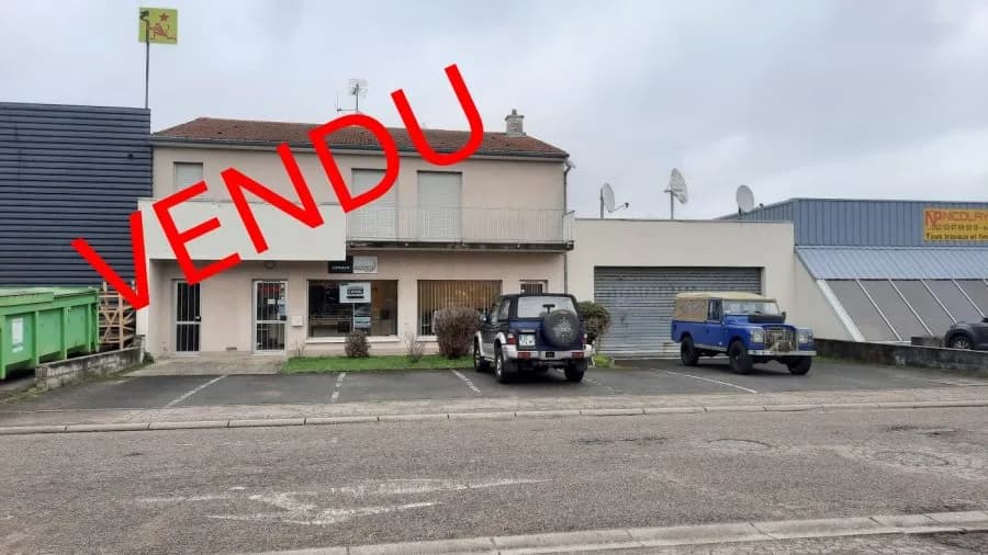 Immeuble de rapport 495 m² - Photo 1