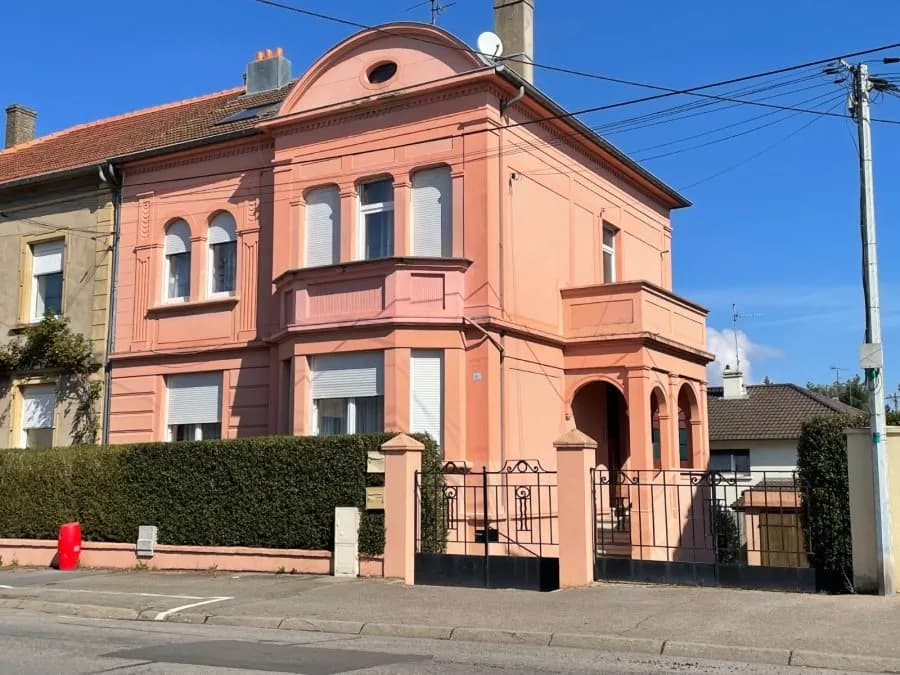 Immeuble de rapport 145 m² - Photo 1