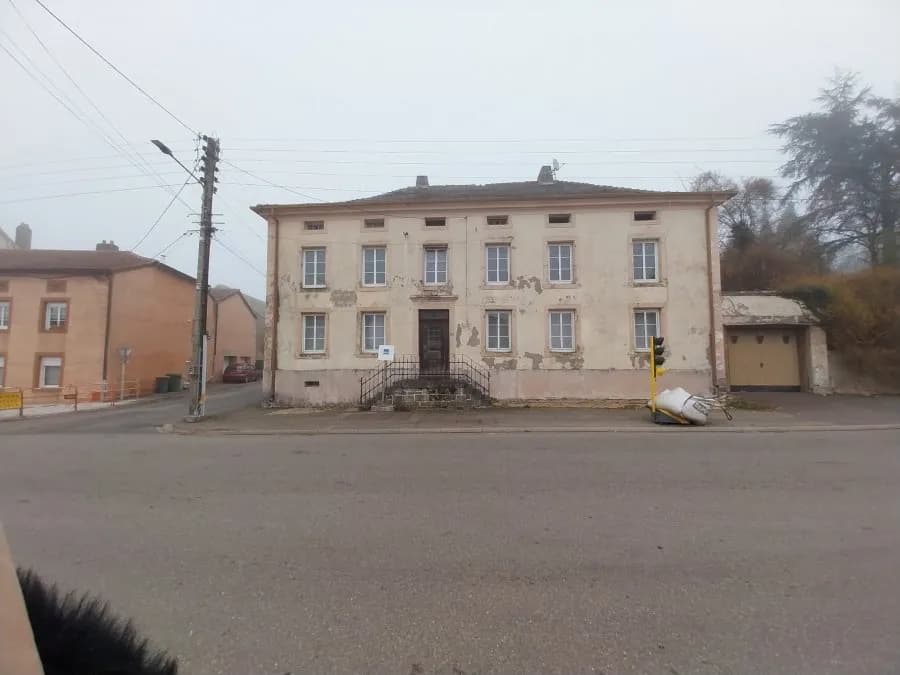 Immeuble 12 pièces 140 m² - Photo 1