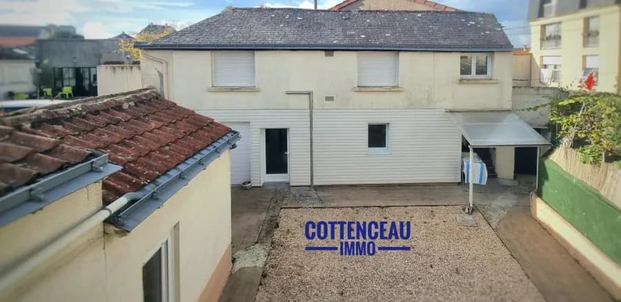 Ensemble immobilier 105 m² - Photo 1