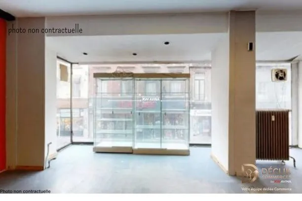 IMMEUBLE DE RAPPORT MIXTE (COMMERCE & RÉSIDENTIEL/BUREAUX) - 195 M² Marcq Croisé - Photo 1