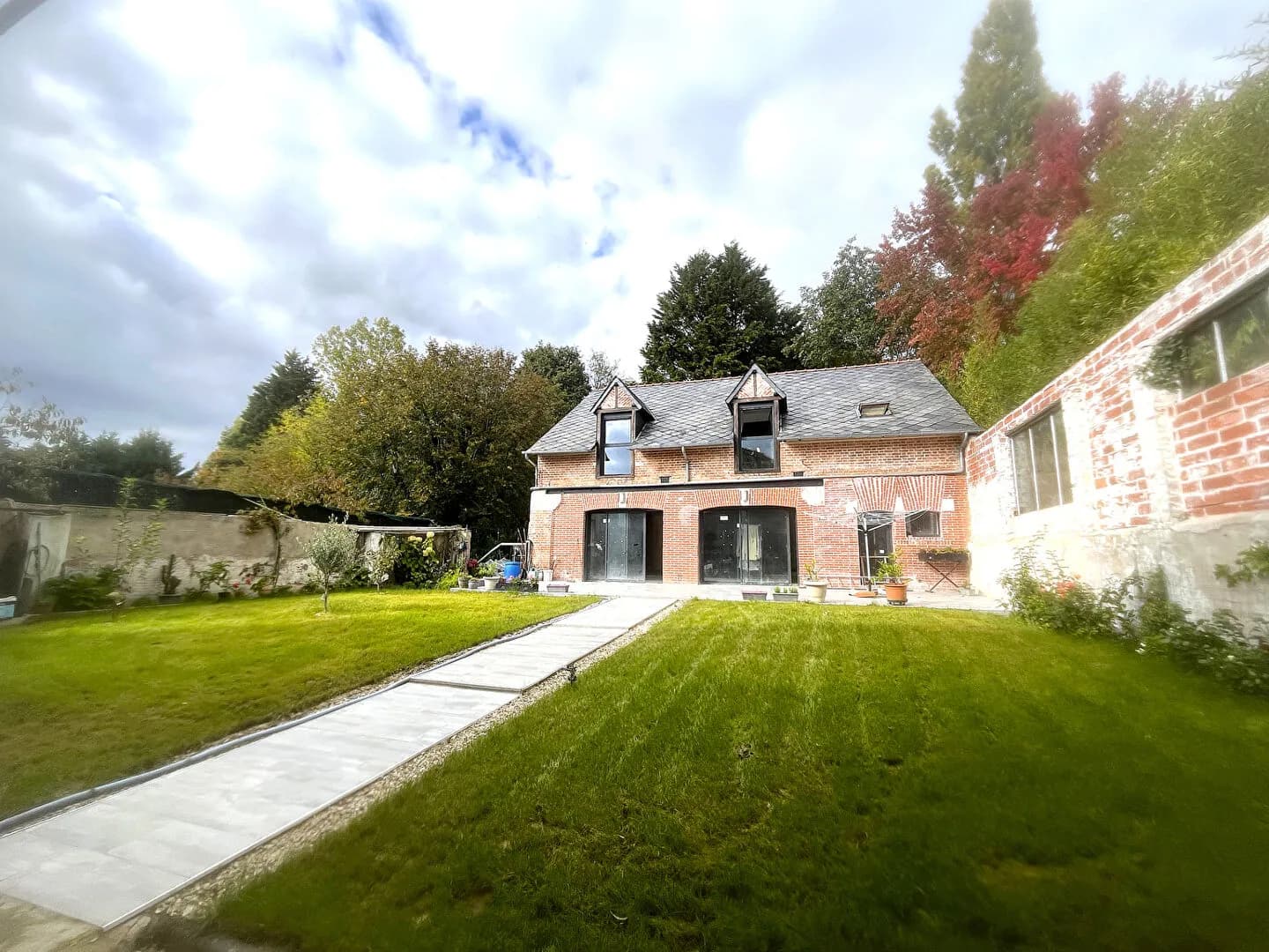 Ensemble immobilier aux portes de Chambord - Photo 1