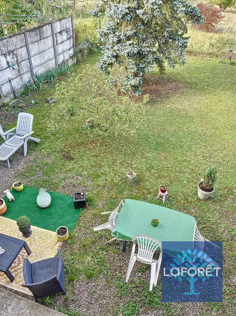 Immeuble 150 m² - Photo 1