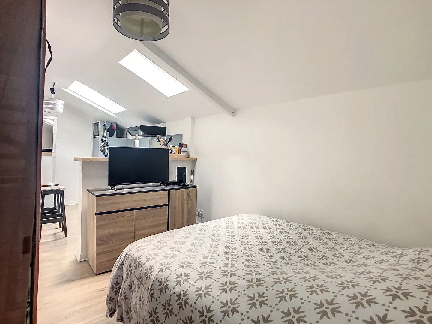 Immeuble de rapport 7 pièces 108 m² - Photo 1