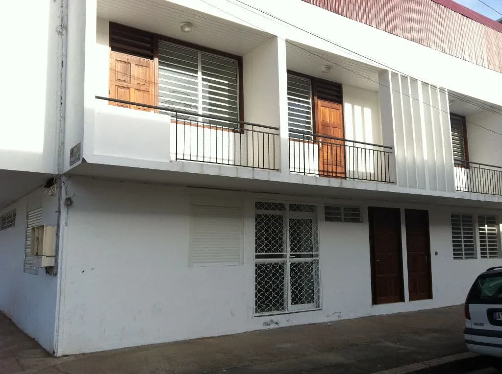 Immeuble de rapport 9 pièces 215 m² - Photo 1