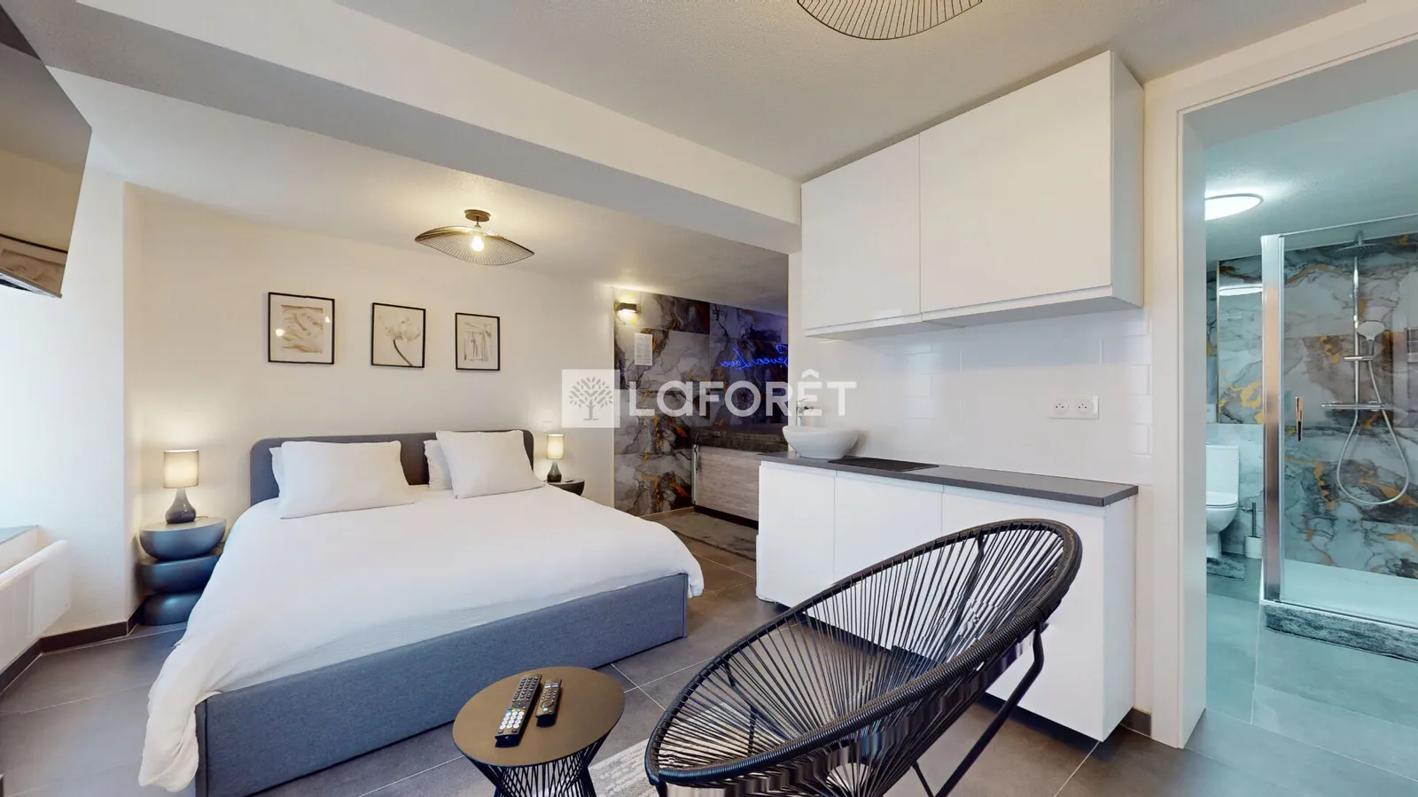 Immeuble de rapport 10 pièces 214 m² - Photo 1