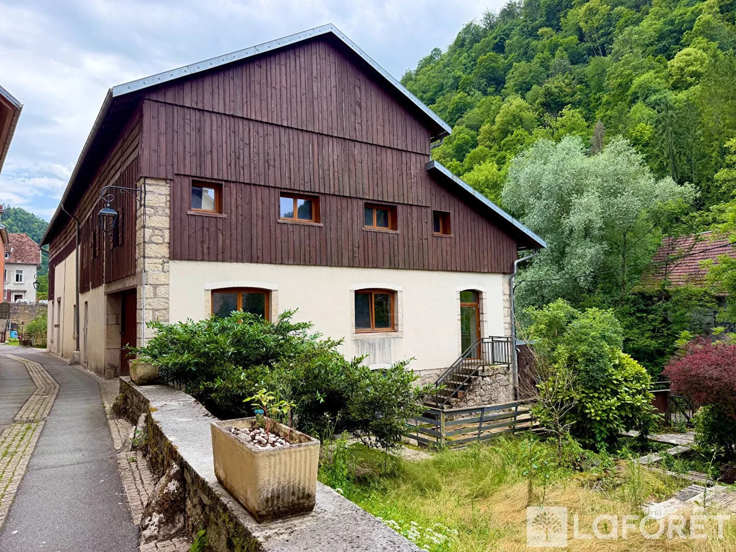 Immeuble 450 m² - Photo 1