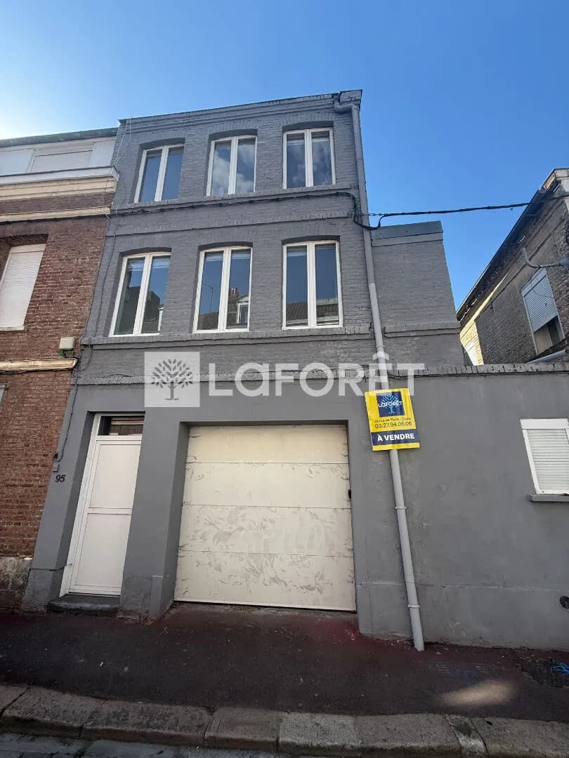 Immeuble de rapport 2 pièces - Photo 1
