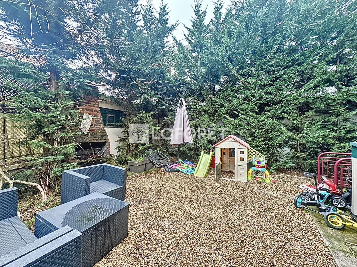 Immeuble 10 pièces 170 m² - Photo 1