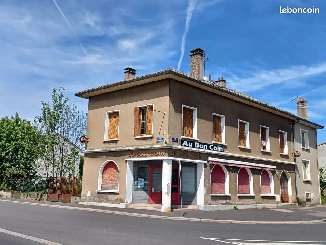 Immeuble de rapport 4 pièces 229 m² - Photo 1