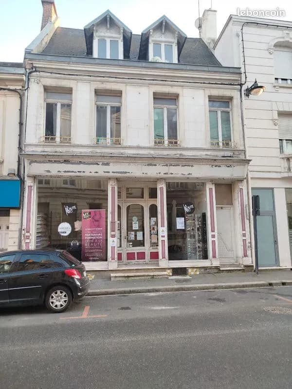 Immeuble de rapport 11 pièces 350 m² - Photo 1
