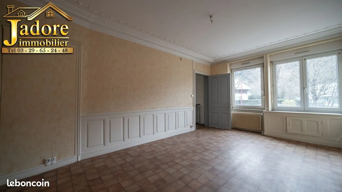 Immeuble 350 m² - Photo 1