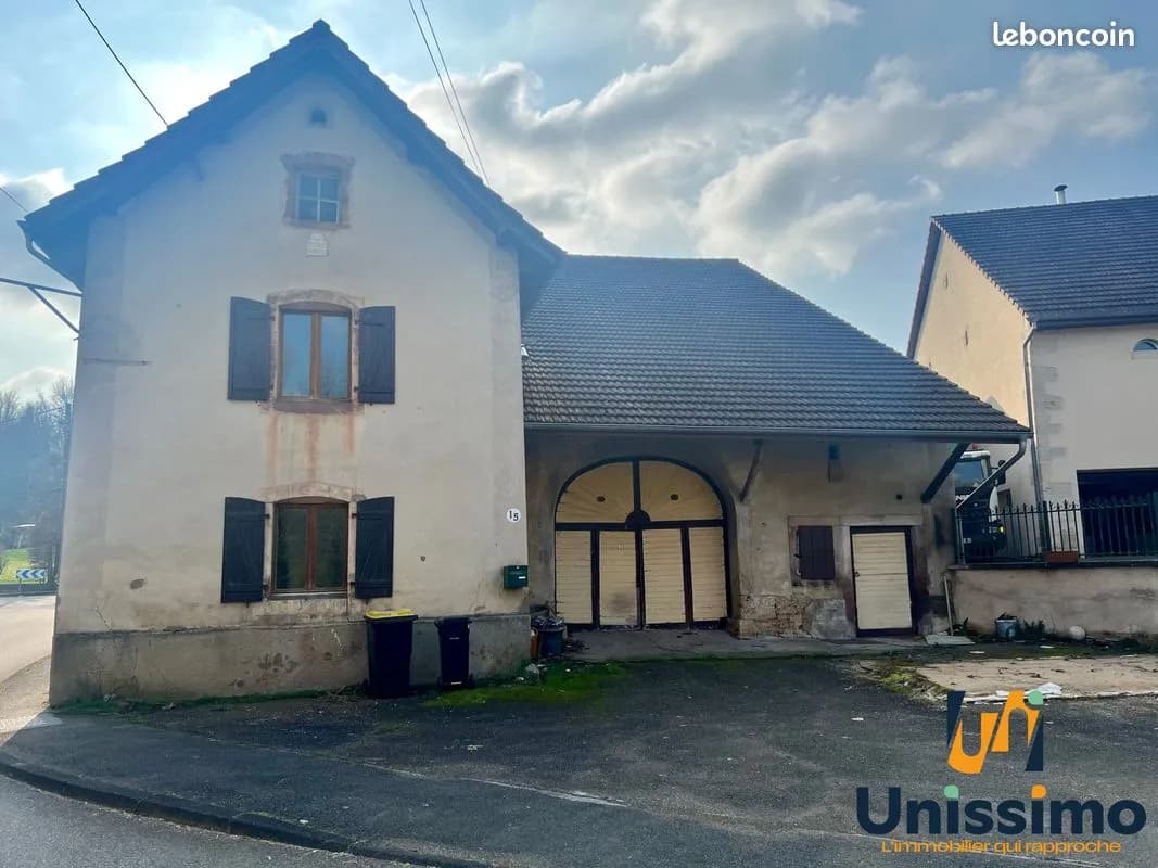 Immeuble 201 m² - Photo 1