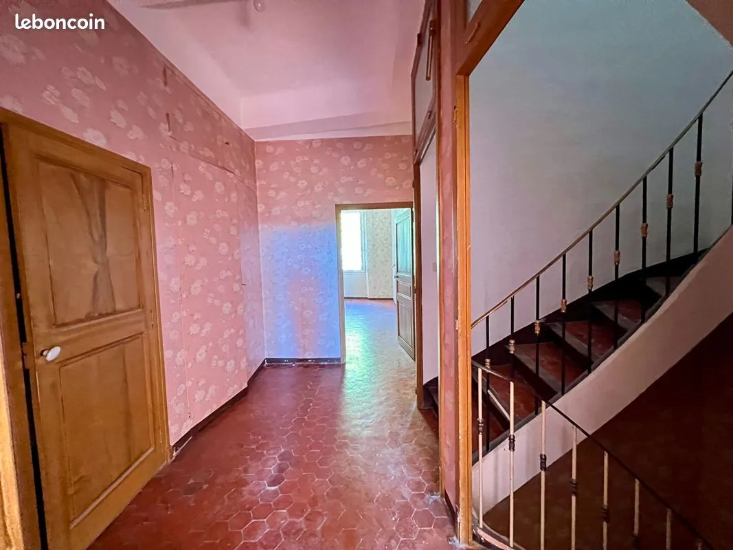 Immeuble de rapport 7 pièces 222 m² - Photo 1