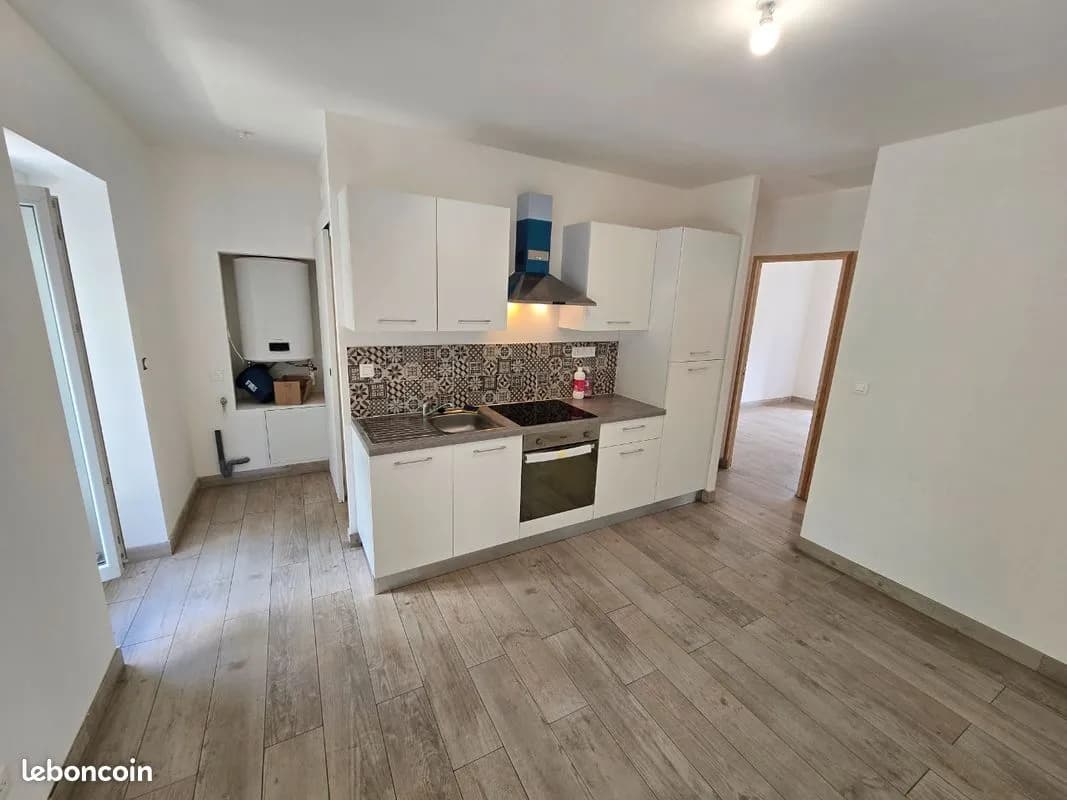 Immeuble 3 pièces 70 m² - Photo 1