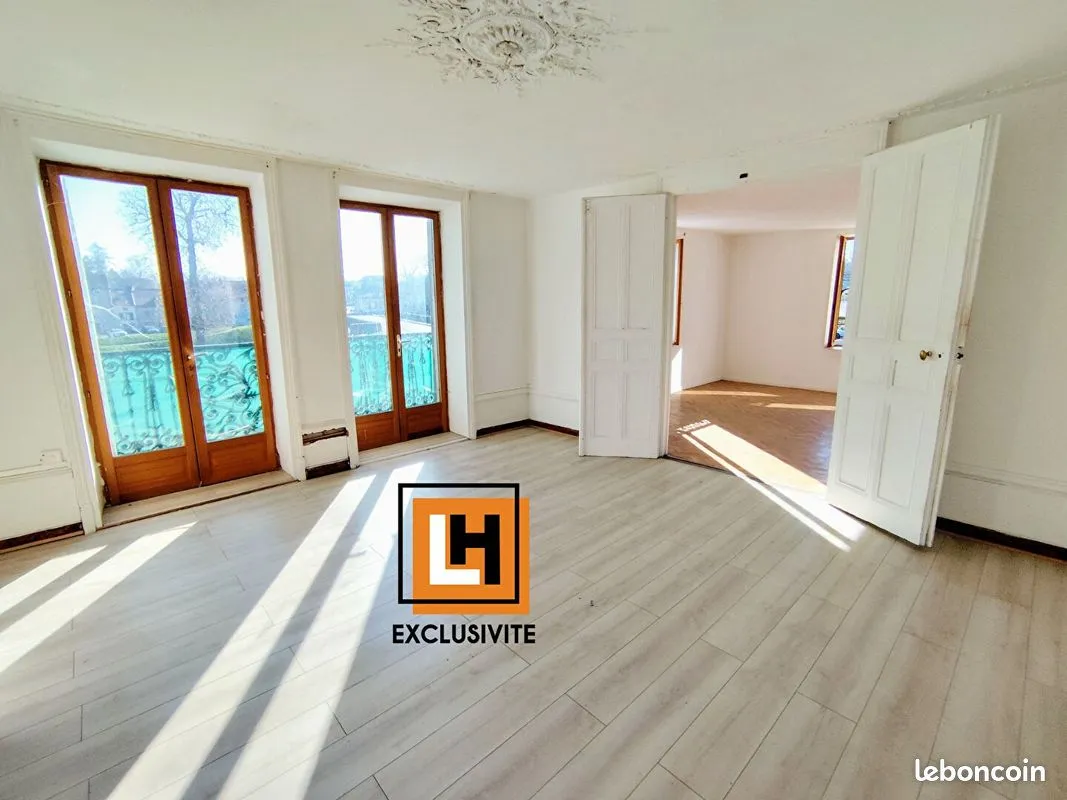 Immeuble 12 pièces 298 m² - Photo 1