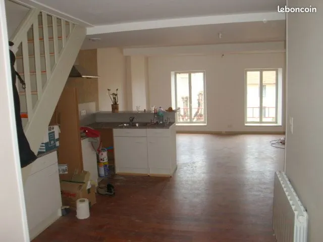 Immeuble 102 m² - Photo 1