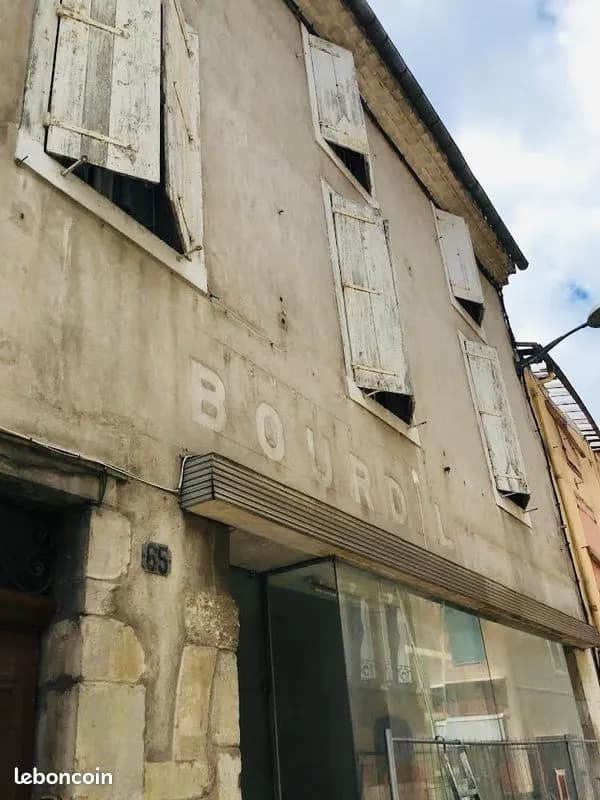 À vendre : Immeuble 19ème siècle en pierre à rénover (270 m2) - Photo 1