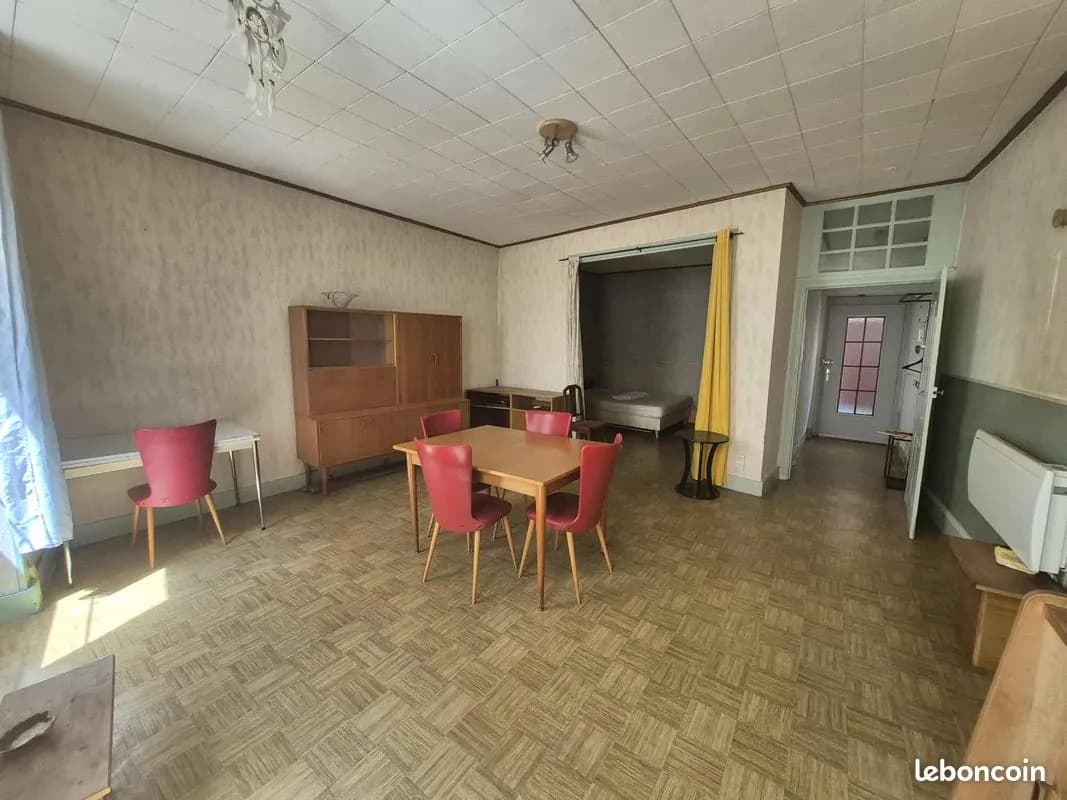 Immeuble 160 m² - Photo 1
