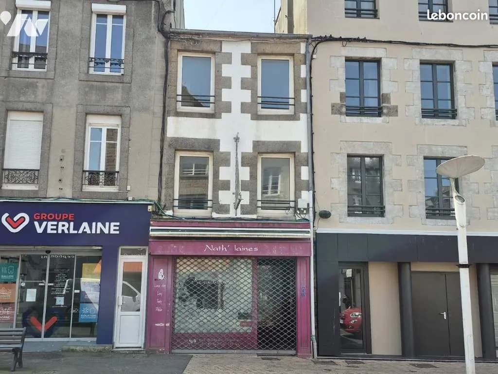 Immeuble 107 m² - Photo 1