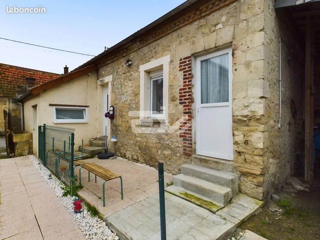 Immeuble 11 pièces 240 m² - Photo 1