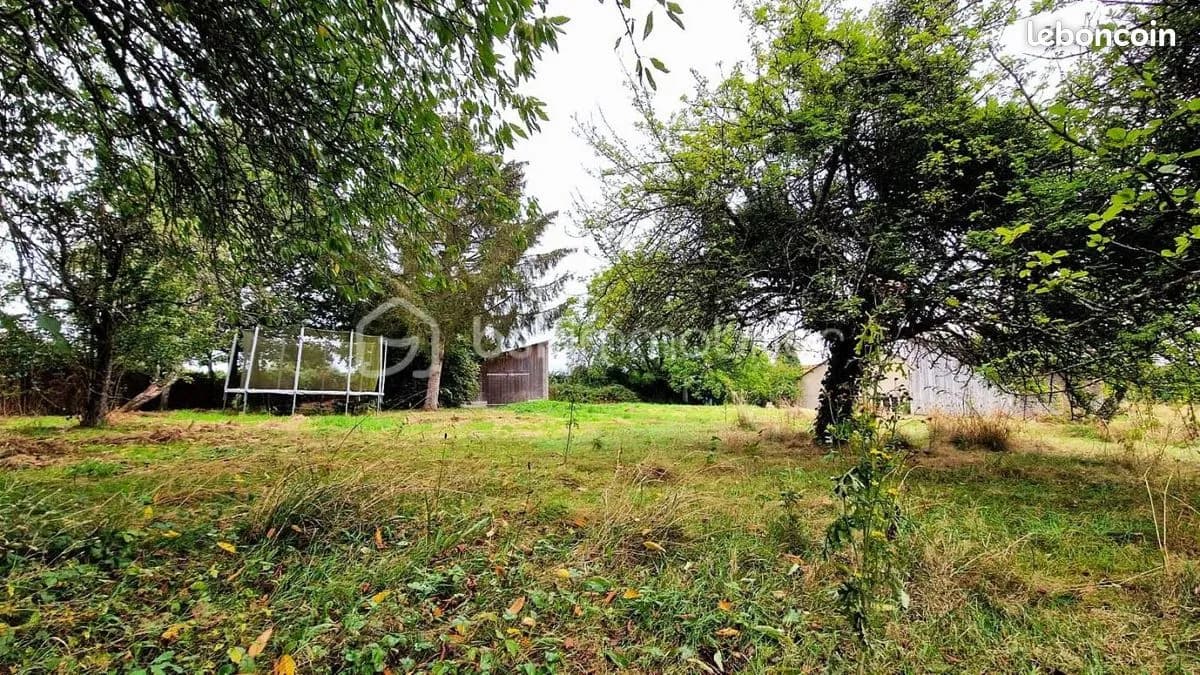 Immeuble 375 m² - Photo 1