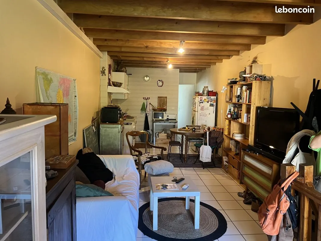 Immeuble 250 m² - Photo 1