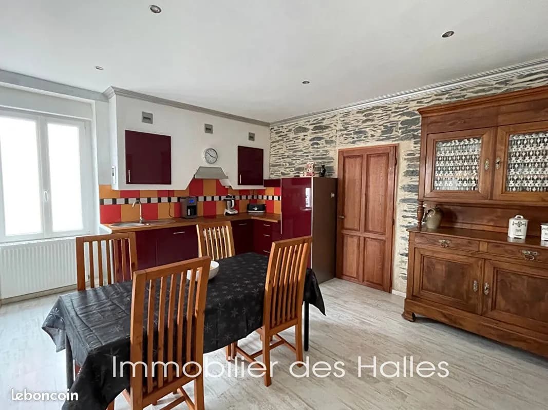 Immeuble 9 pièces 219 m² - Photo 1