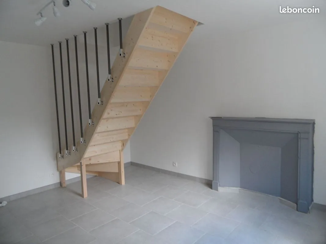 Immeuble 201 m² - Photo 1
