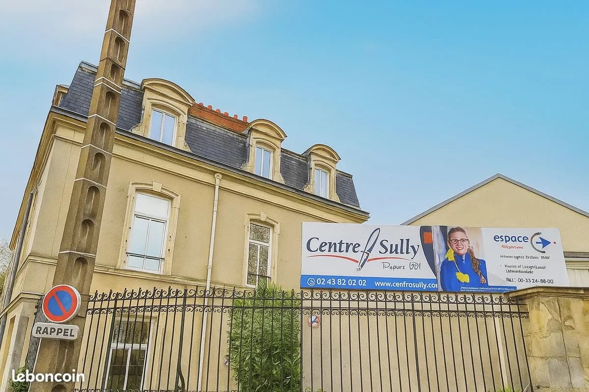 Immeuble 10 pièces 254 m² - Photo 1
