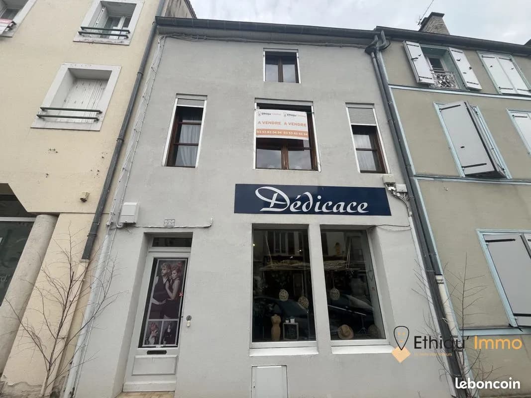 Immeuble de rapport 179 m² - Photo 1