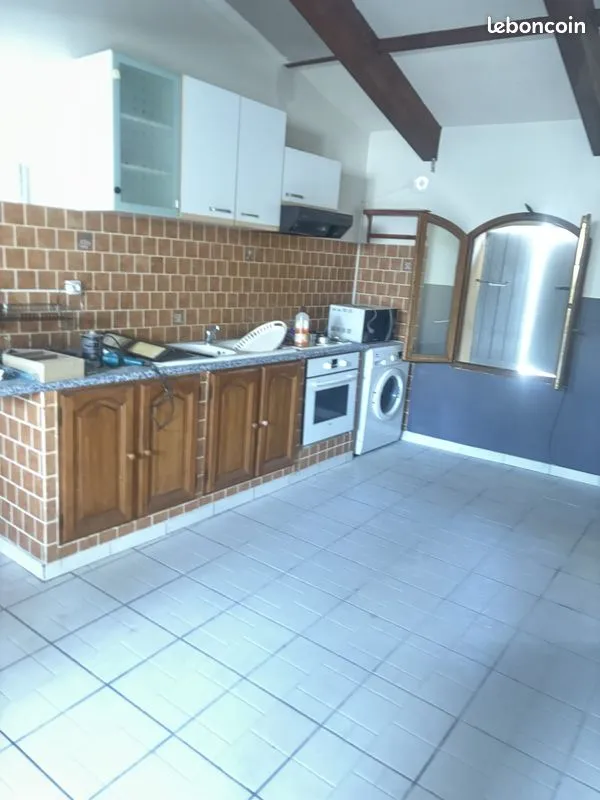 Immeuble 220 m² - Photo 1