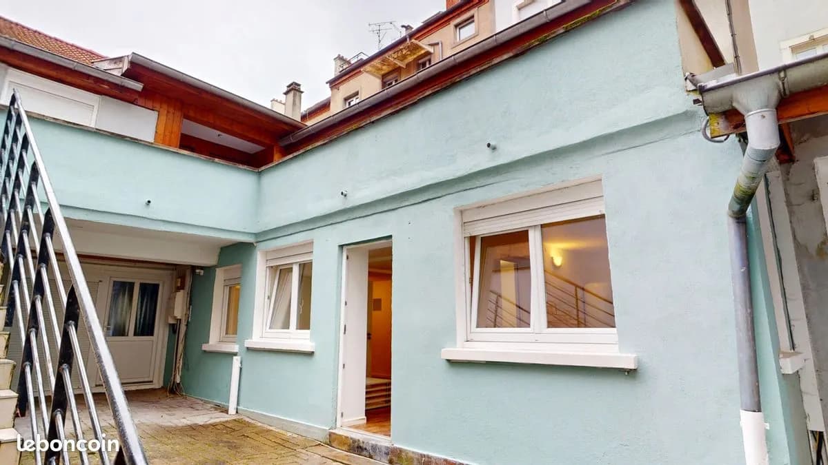 Immeuble 18 pièces 425 m² - Photo 1
