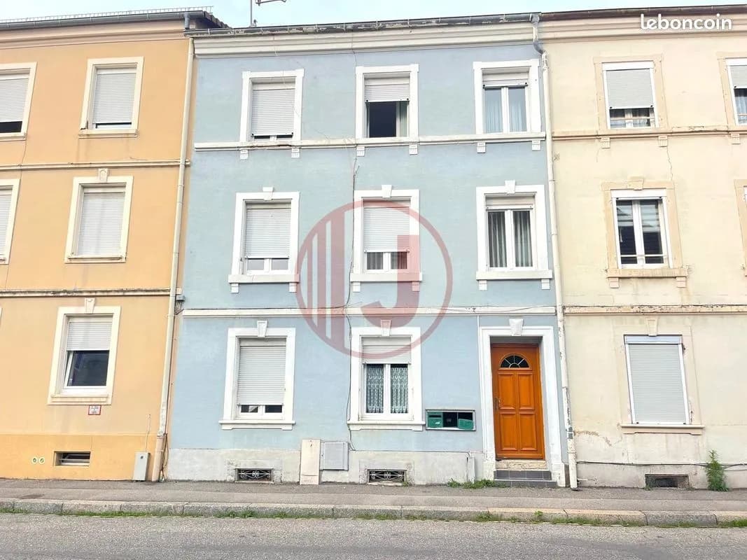 Immeuble 230 m² - Photo 1
