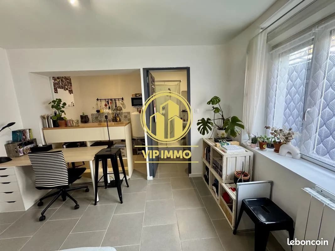 Immeuble 120 m² - Photo 1
