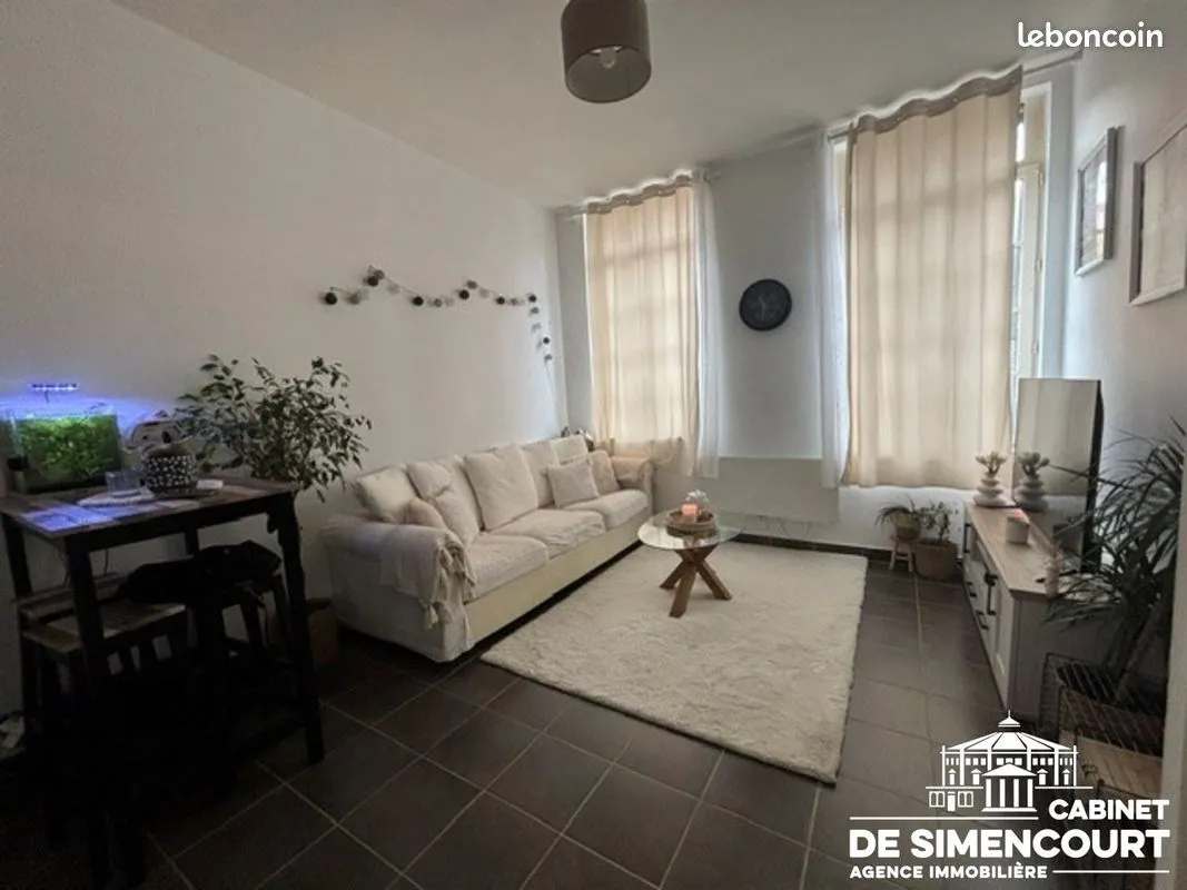 Immeuble 150 m² - Photo 1