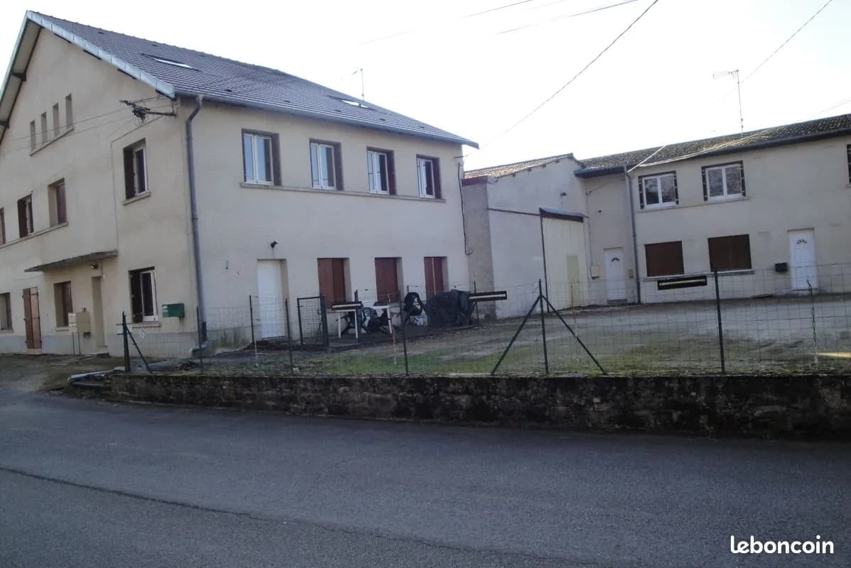 Immeuble 10 pièces 764 m² - Photo 1