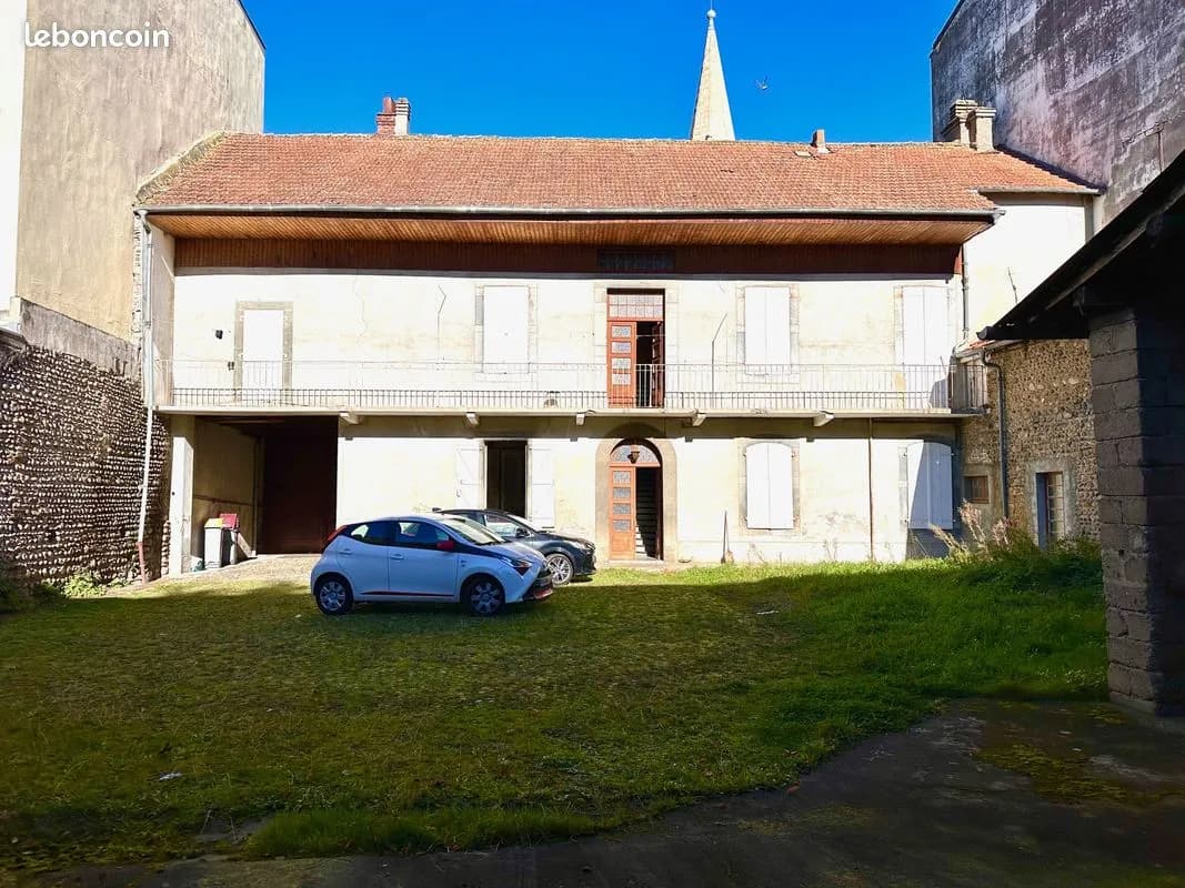 Immeuble 215 m² - Photo 1