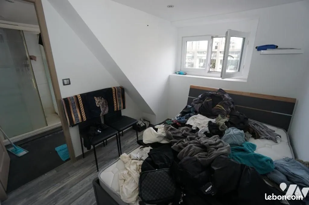 Immeuble 70 m² - Photo 1