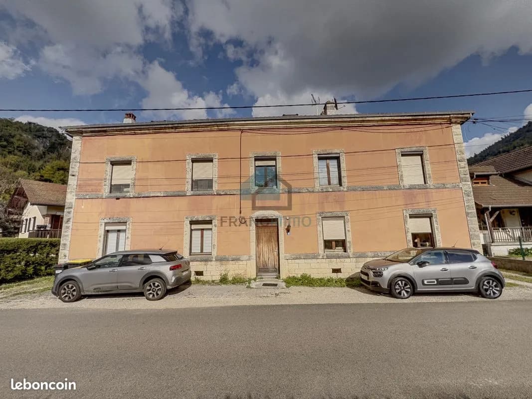 Immeuble de rapport 237 m² - Photo 1