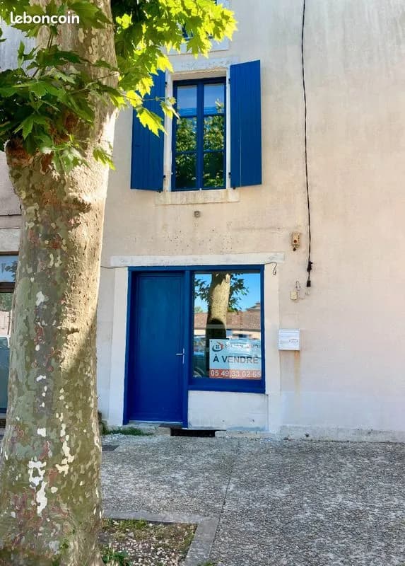 Immeuble 85 m² - Photo 1