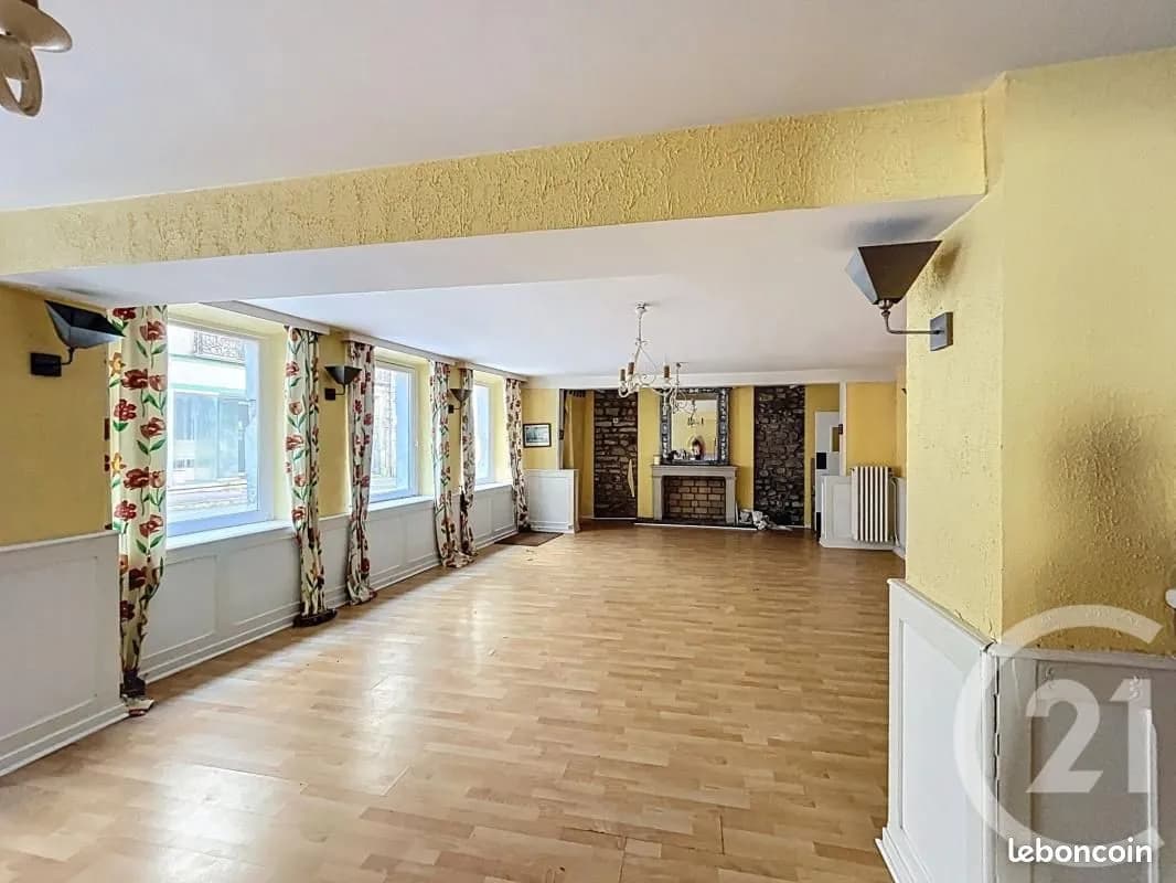 Immeuble 1391 m² - Photo 1