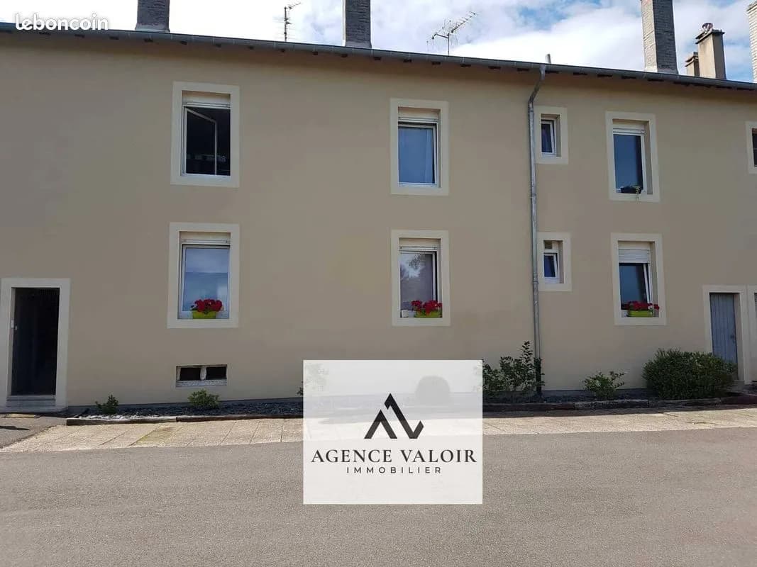 Immeuble de rapport 233 m² - Photo 1