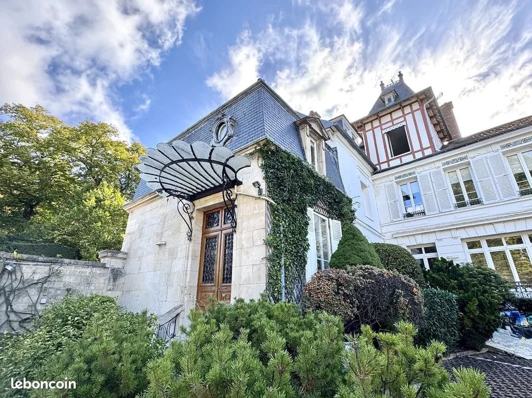 Immeuble de rapport 371 m² - Photo 1